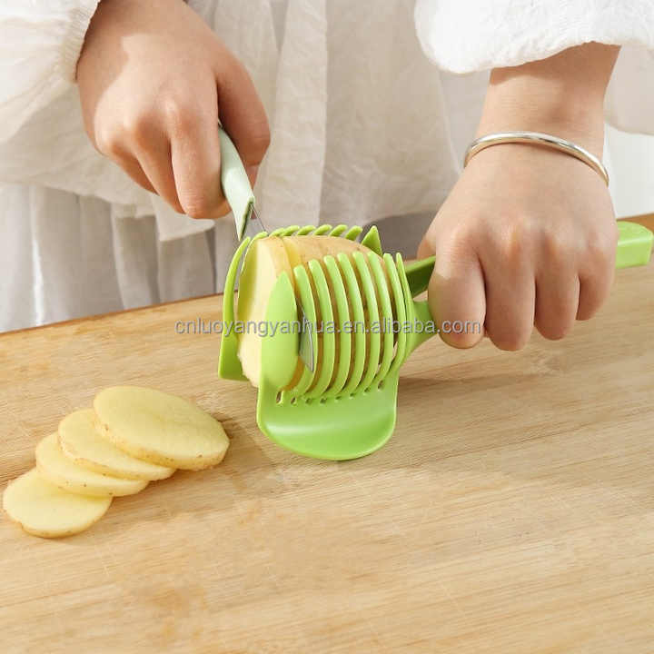 Fruit and vegetable slicer