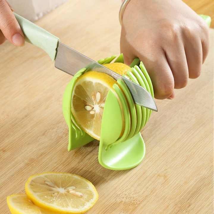Fruit and vegetable slicer