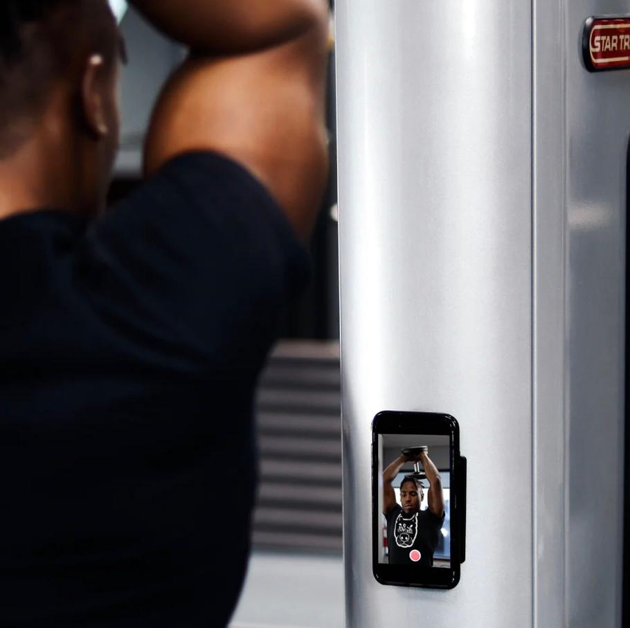 EZ Reach - Wearable Magnetic Phone Holder - Makfoul